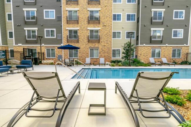 Simplicity At The Rim 1213 I Comfy 2 Bed 2 Bath Apartment *
